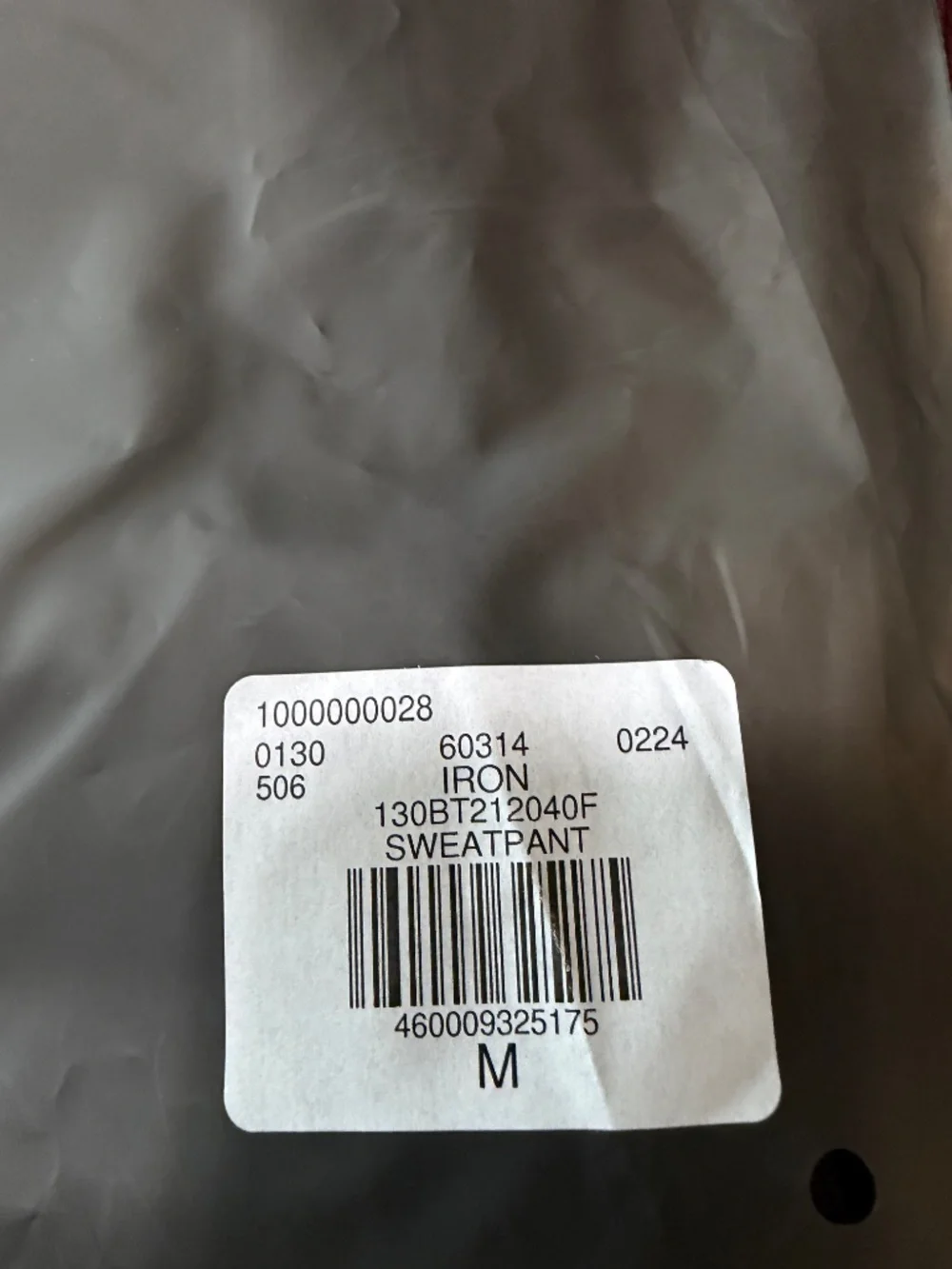 Fear of God Essentials 1977 "Iron" Sweats. Open Cuffed. Brand New. Heavyweight M - Picture 2 of 11